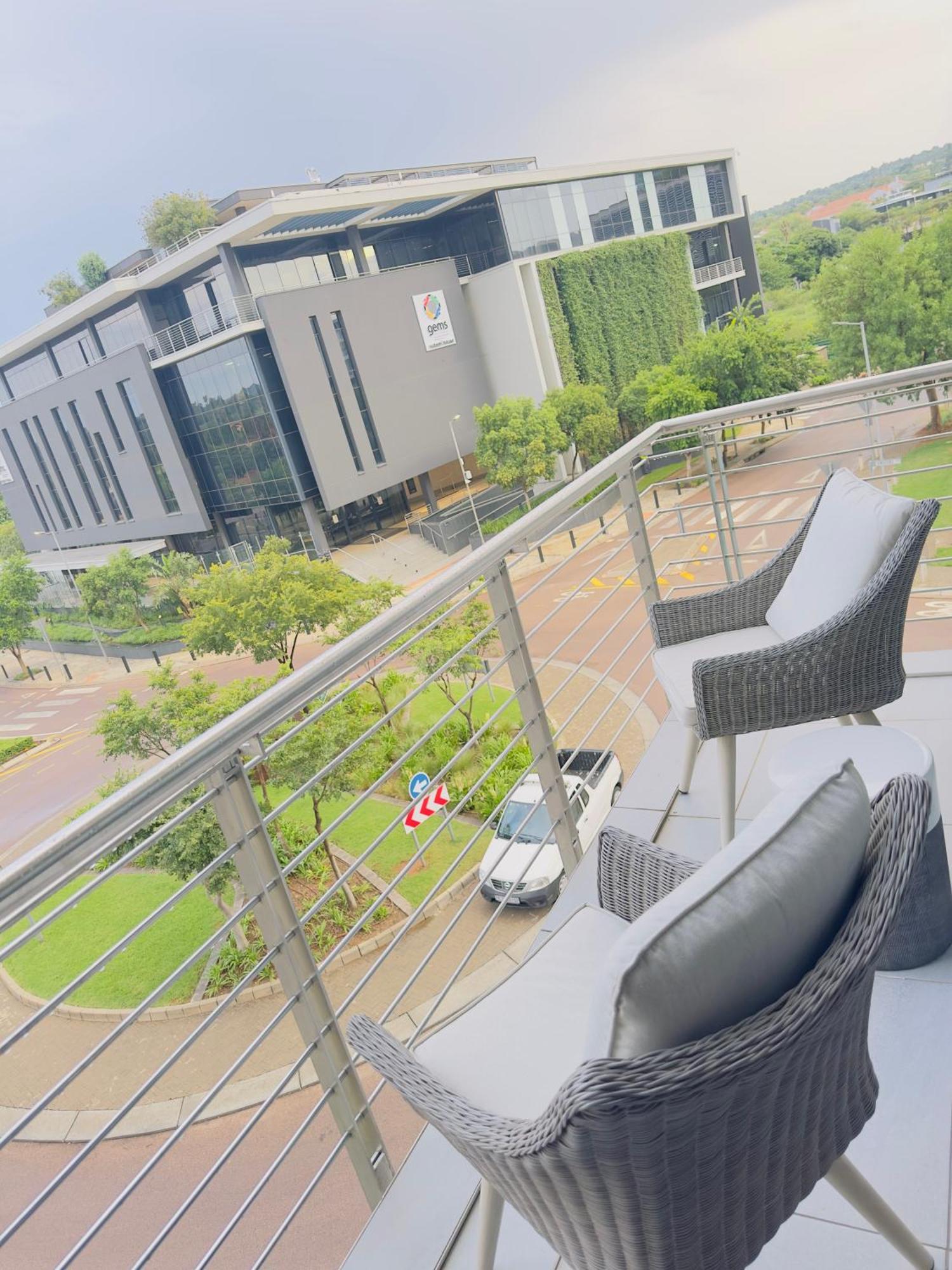 Hotel The Capital Trilogy Unit 205 Pretoria-Noord Exterior foto
